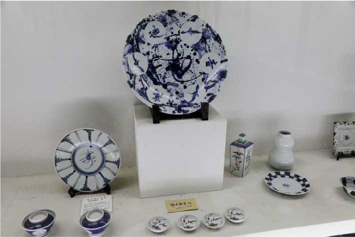 梅山窯：鈴木繁男の作品