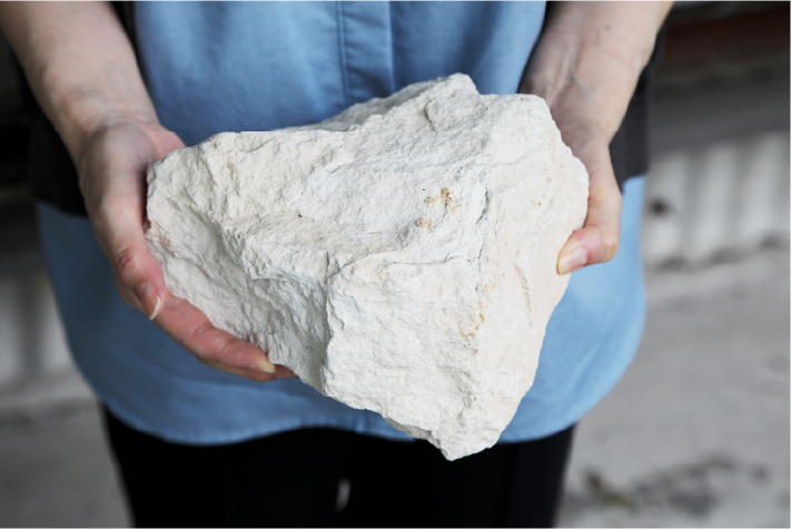 梅山窯：砥部町で採掘された陶石